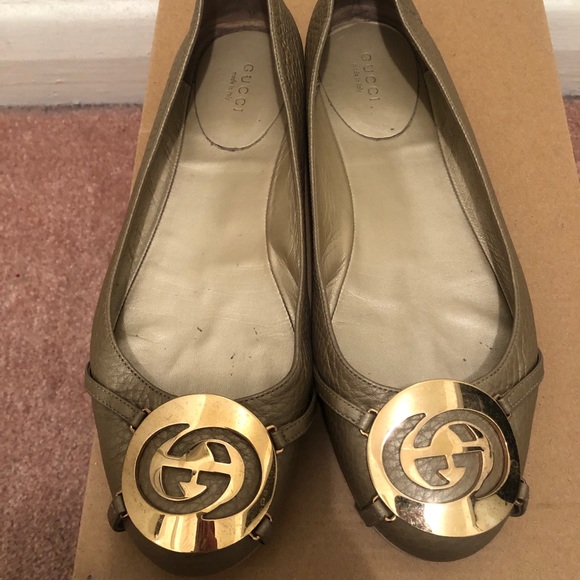 Authentic Gucci flats - Picture 1 of 3